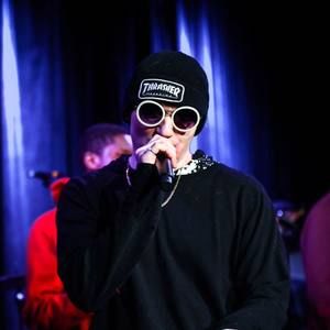 Meet your Posher, Harrison